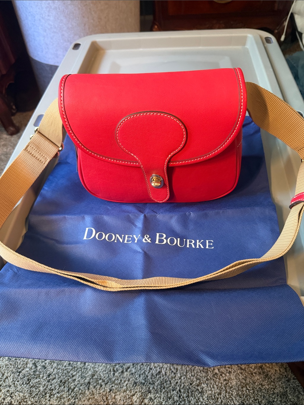Dooney & Bourke Red Penrose Saddle 22